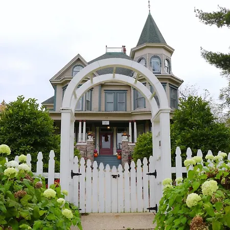 Cherry Tree Inn B&B