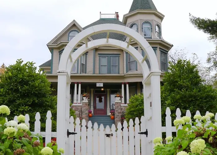 Bed & Breakfast Cherry Tree *
